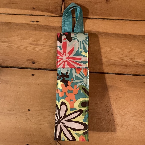 Thirty- One | Thermal insulated Wine Bottle Bag - Picture 2 of 6